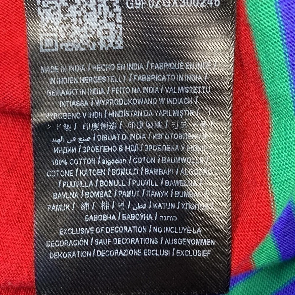 Vintage Guess Originals California Horizontal Multicolor Striped Tshirt Small - Picture 5 of 5